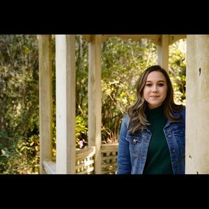 Meet your Posher, Addison